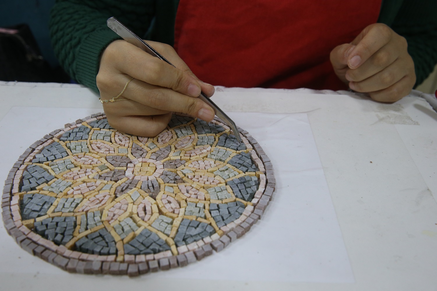 Kahramanmaraş'ın Germanicia Mozaikleri Kadınların Emeğiyle Yeniden Hayat Buluyor (4)