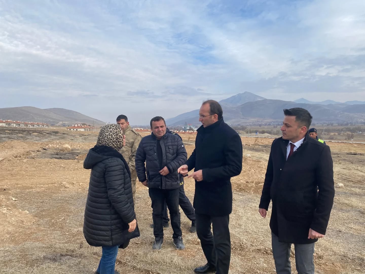 Kaymakam Sarıdoğan, Ahır Temel Atma Törenine Katıldı6