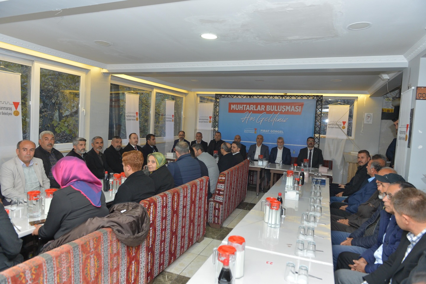 Kirişci, Çağlayancerit’te Muhtarlarla Buluştu2