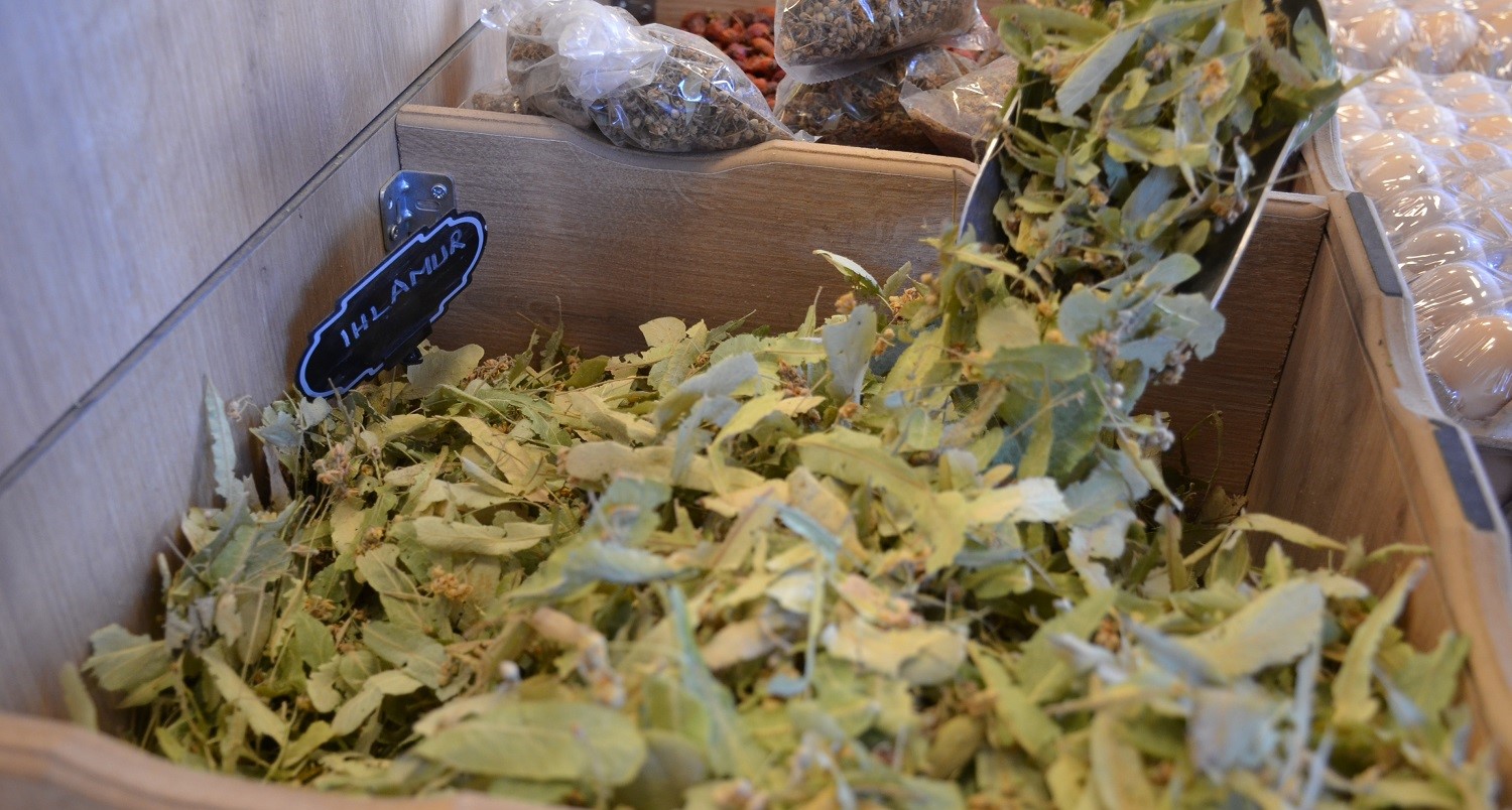 Kış Aylarında Doğal Şifa Arayışı Vatandaşlar Aktarlara Yöneliyor (13)