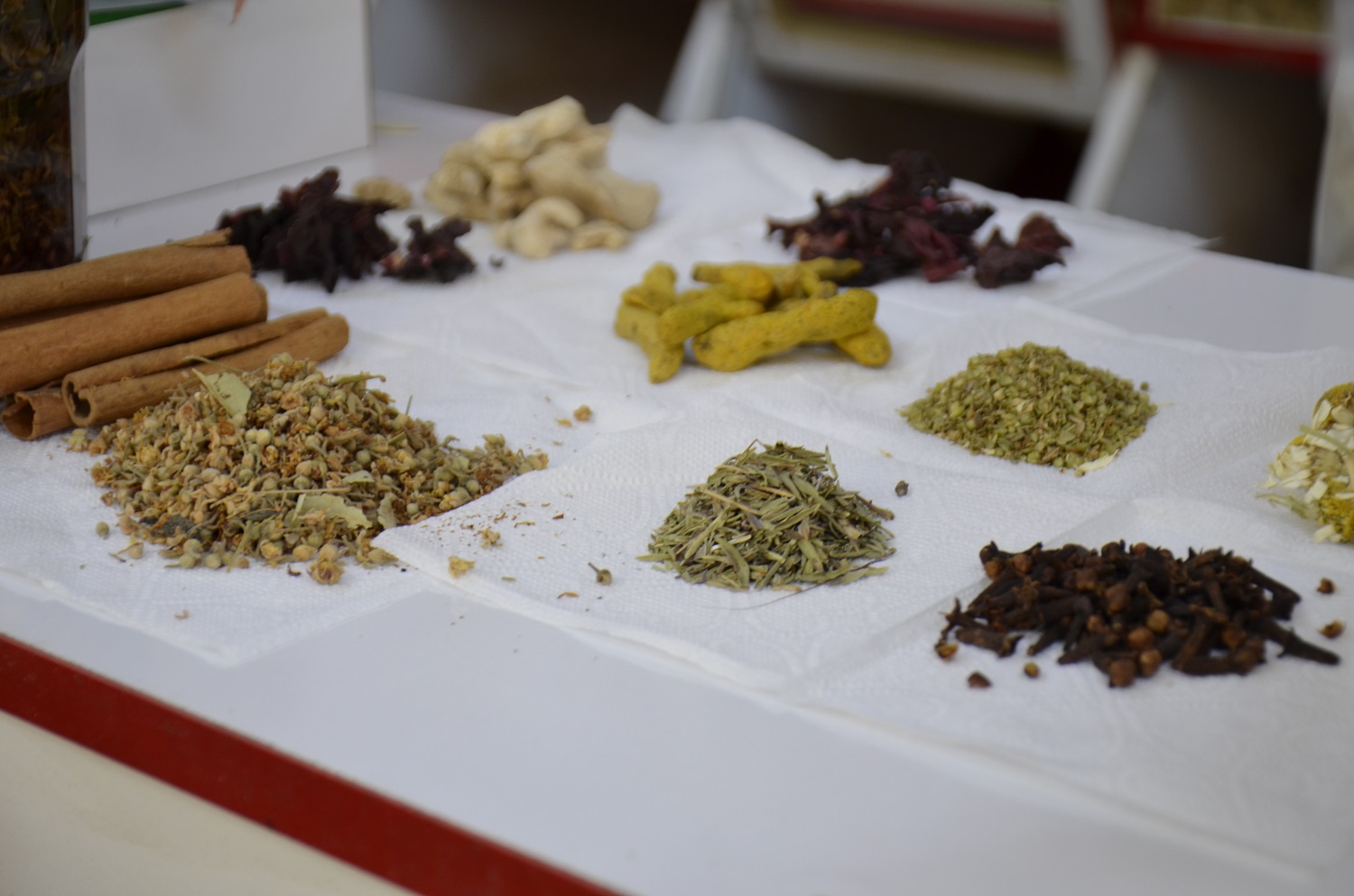 Kış Aylarında Doğal Şifa Arayışı Vatandaşlar Aktarlara Yöneliyor (2)