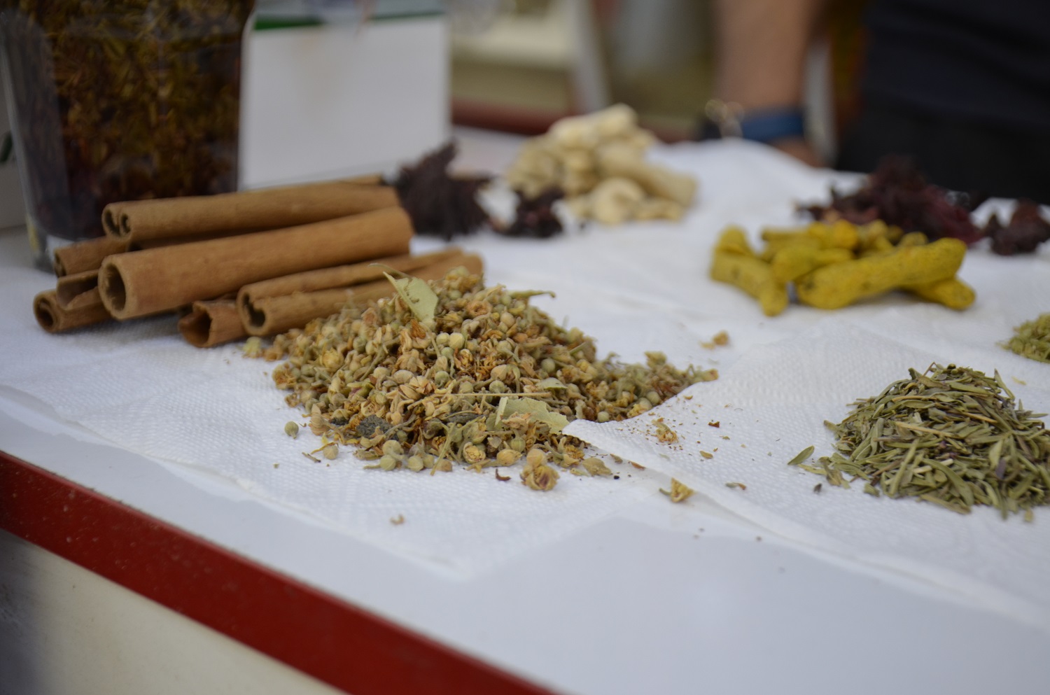 Kış Aylarında Doğal Şifa Arayışı Vatandaşlar Aktarlara Yöneliyor (3)