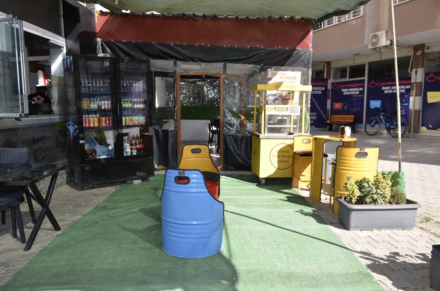 Mesut Burger’den Yılbaşına Özel Gel Al Kampanyası (10)