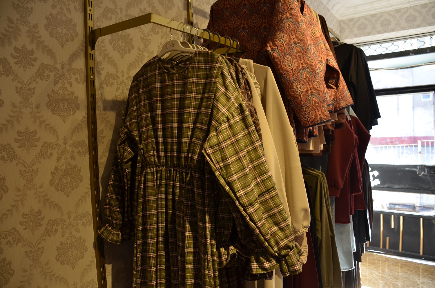 Modern Ve Şık Tesettür Ürünleriyle Butik Parla Yakında Açılıyor (2)