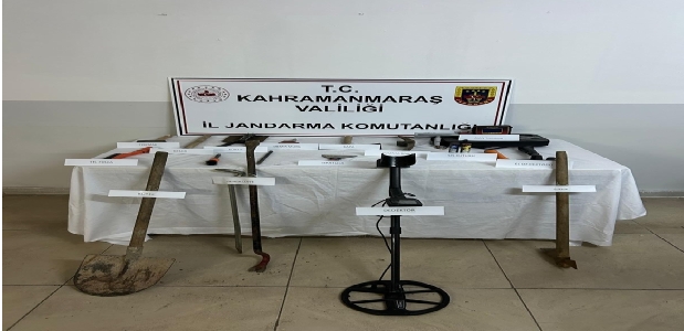 Tarihi Eser Kaçakçılarına Operasyo11 Şüpheli Yakalandı (1)