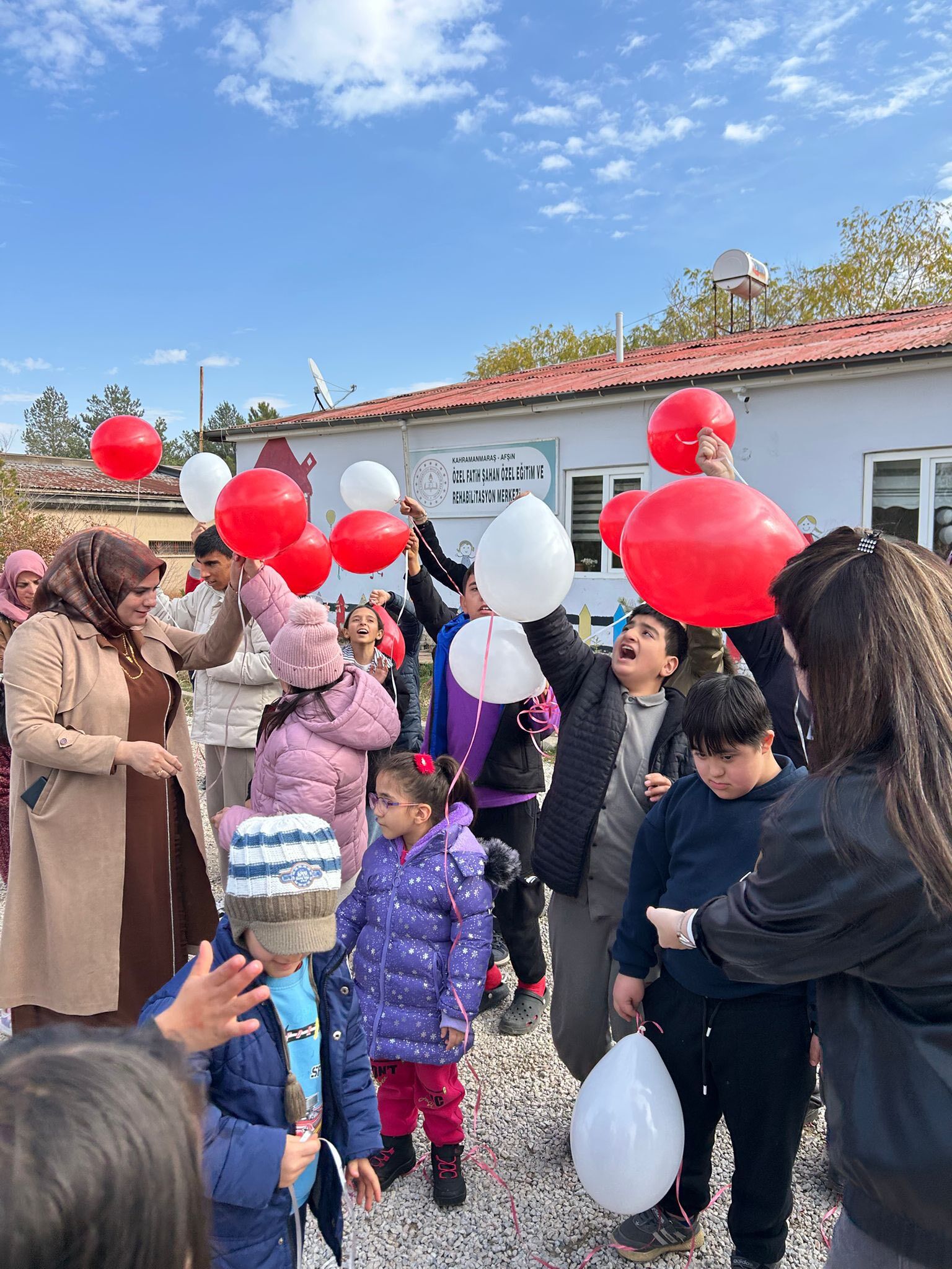 Ülkü Ocakları Ve Mhp Kaçep’ten 3 Aralık Engelliler Haftası Ziyaretleri3