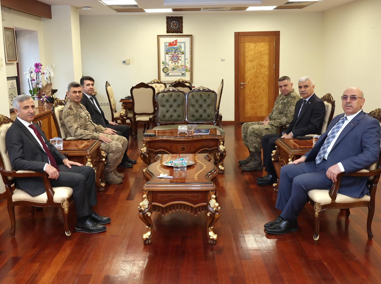 Vali Ünlüer, Ksü Rektörü Ak’a Hayırlı Olsun Ziyaretinde Bulundu1