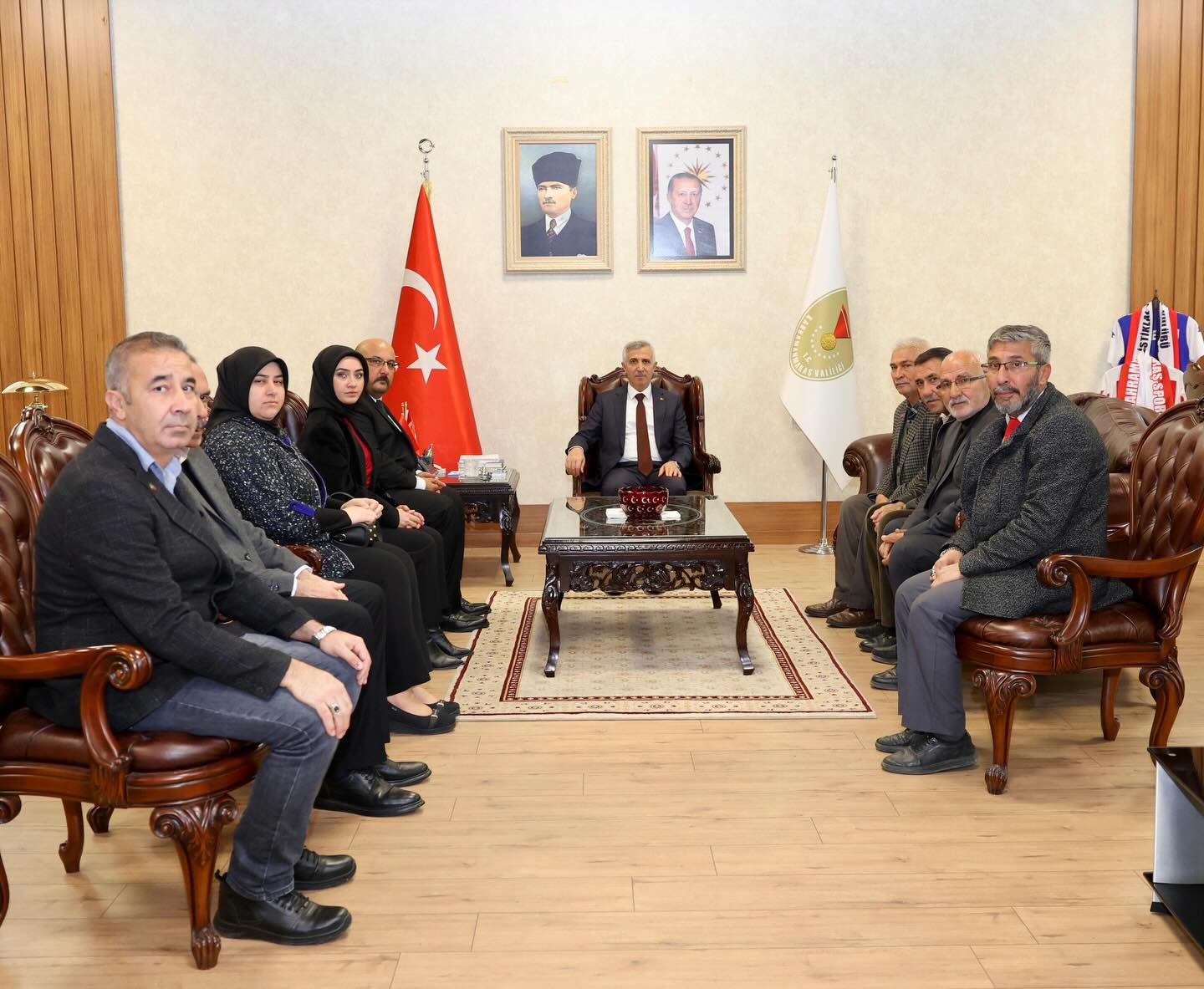 Vali Ünlüer, Makamında Önemli Ziyaretleri Kabul Etti