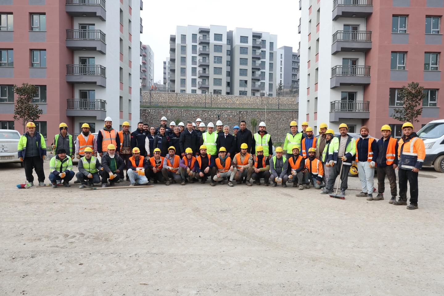 Vali Ünlüer Toplu Konut Projelerinde Saha İncelemesi Yaptı2