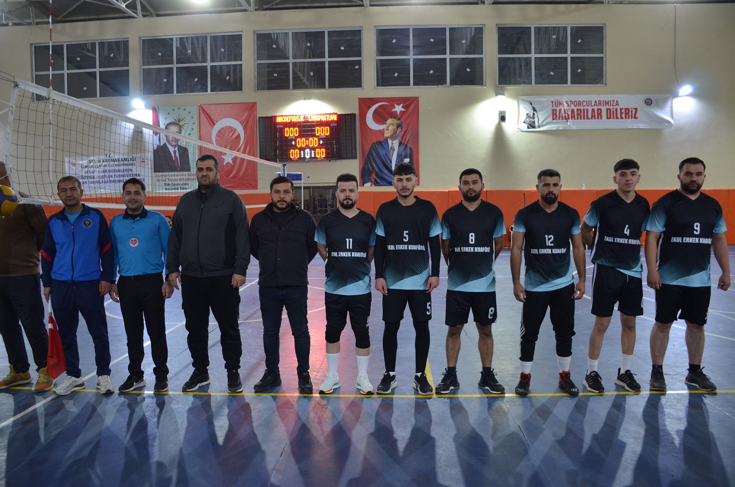 Voleybol Halk Turnuvasının Şampiyonu Emşav Oldu (2)