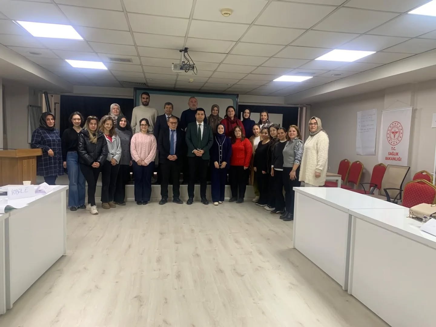 611221355 18339571378224049 8270260813005016831 N