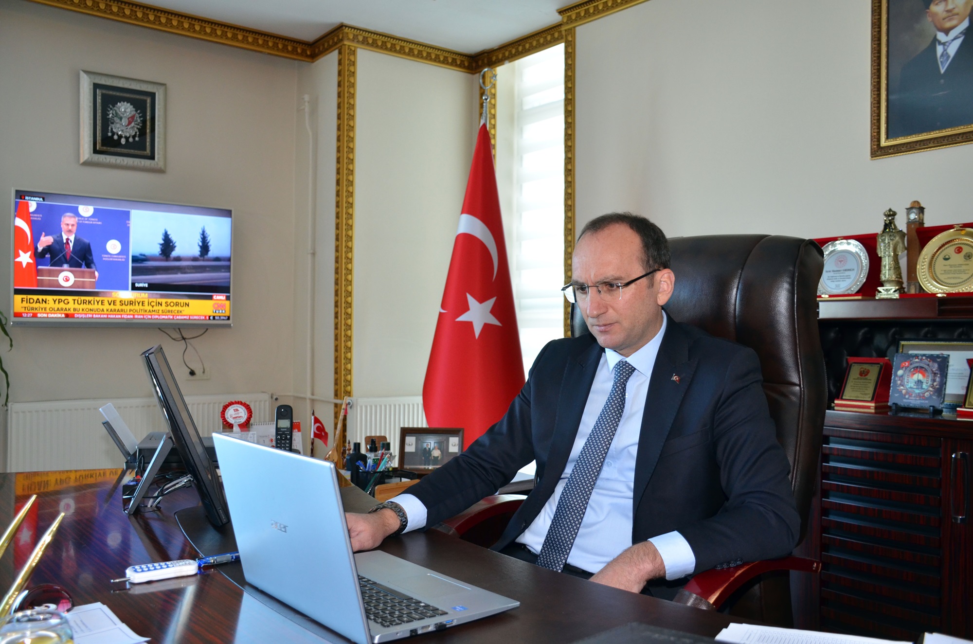 Afşin Kaymakamı Sarıdoğan, Aa'nın Yılın Kareleri Oylamasına Katıldı (5)