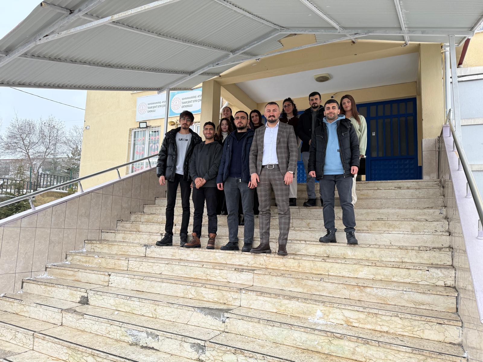 Afşin Sağlık Yüksekokulundan Köy Okuluna Kütüphane Desteği