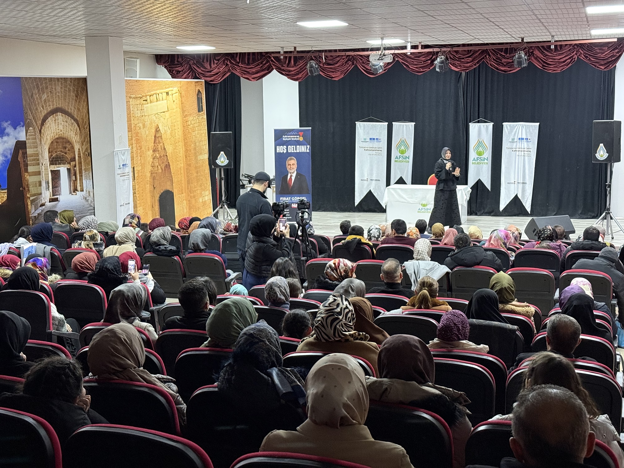 Afşin’de “Ailede Çocuk Olmak, Çocukla Aile Olmak” Söyleşisi Düzenlendi (5)