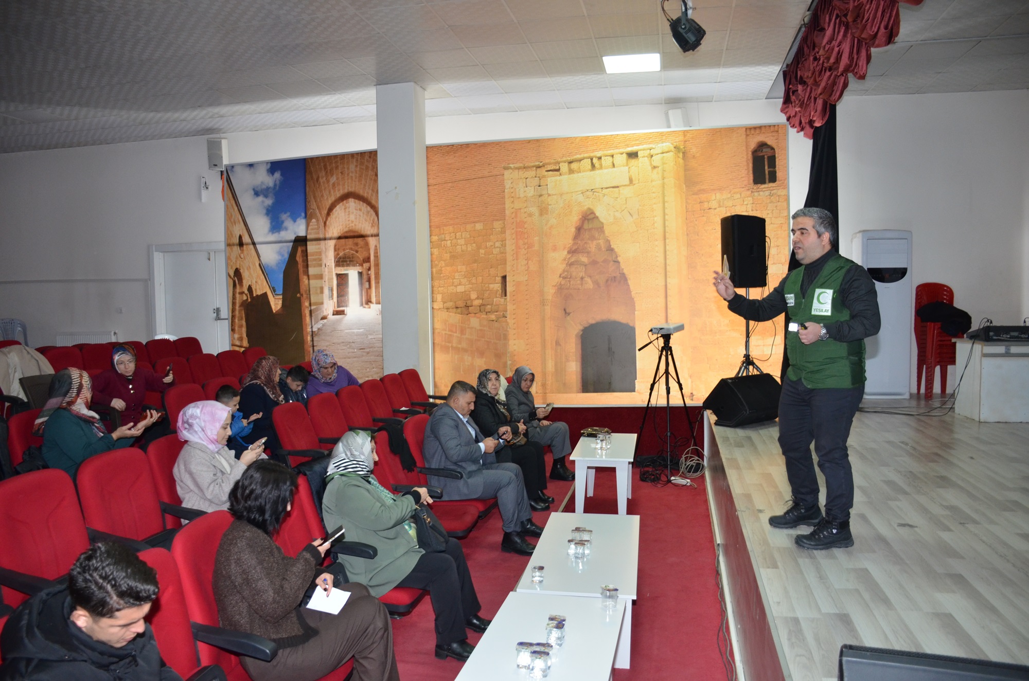 Afşin’de Bağımlılıkla Mücadele Semineri Düzenlendi (15)