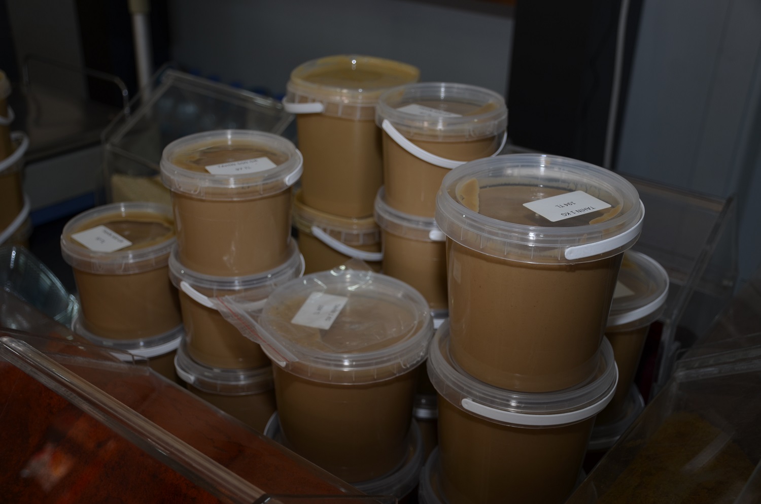 Afşin’de Güzelyurt Kuruyemiş Ve Şarküteri Hizmete Açıldı (1)