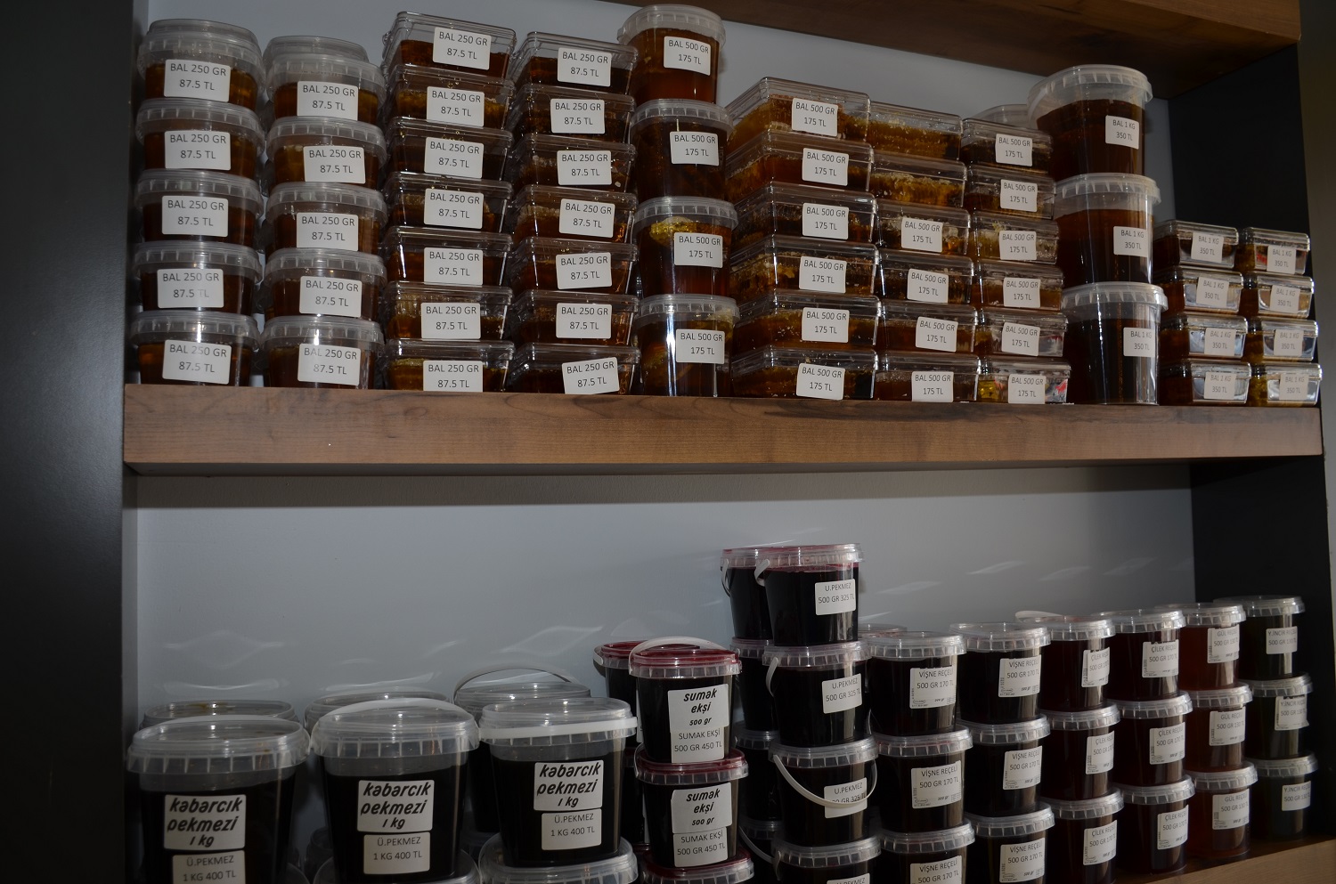 Afşin’de Güzelyurt Kuruyemiş Ve Şarküteri Hizmete Açıldı (19)