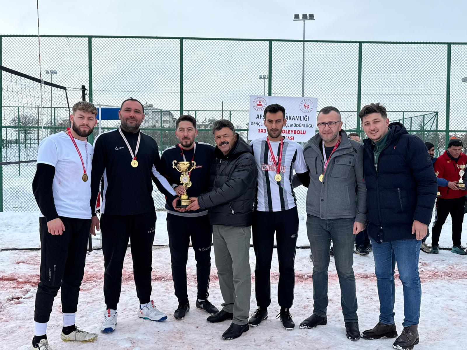 Afşin’de İlk Kez Kar Voleybolu Turnuvası Düzenlendi2