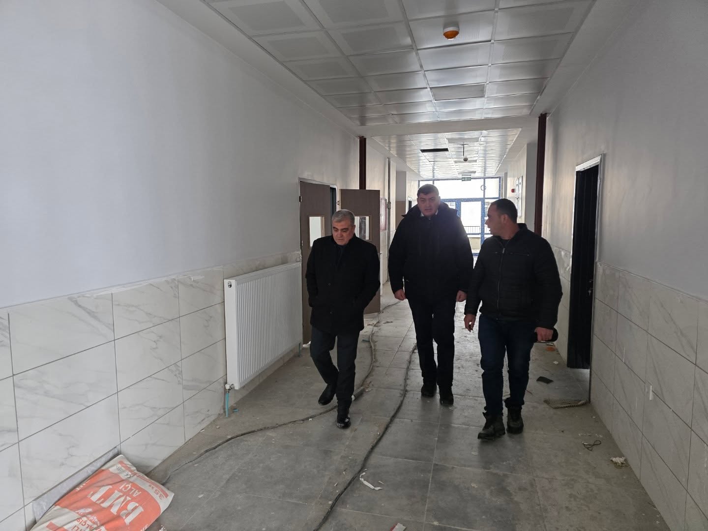 Afşin’de Toki̇ Konutları Bölgesindeki Okul İnşaatlarında İnceleme