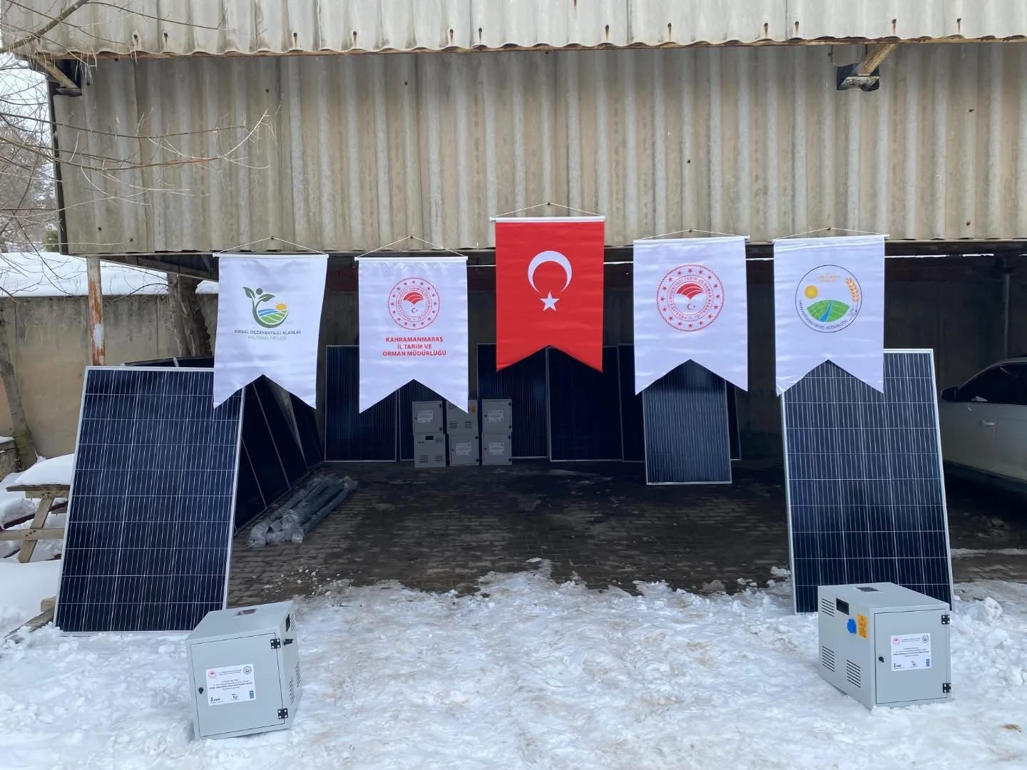 Afşin’de Üreticilere %100 Hibeli Taşınabilir Güneş Enerji Sistemi Dağıtıldı1