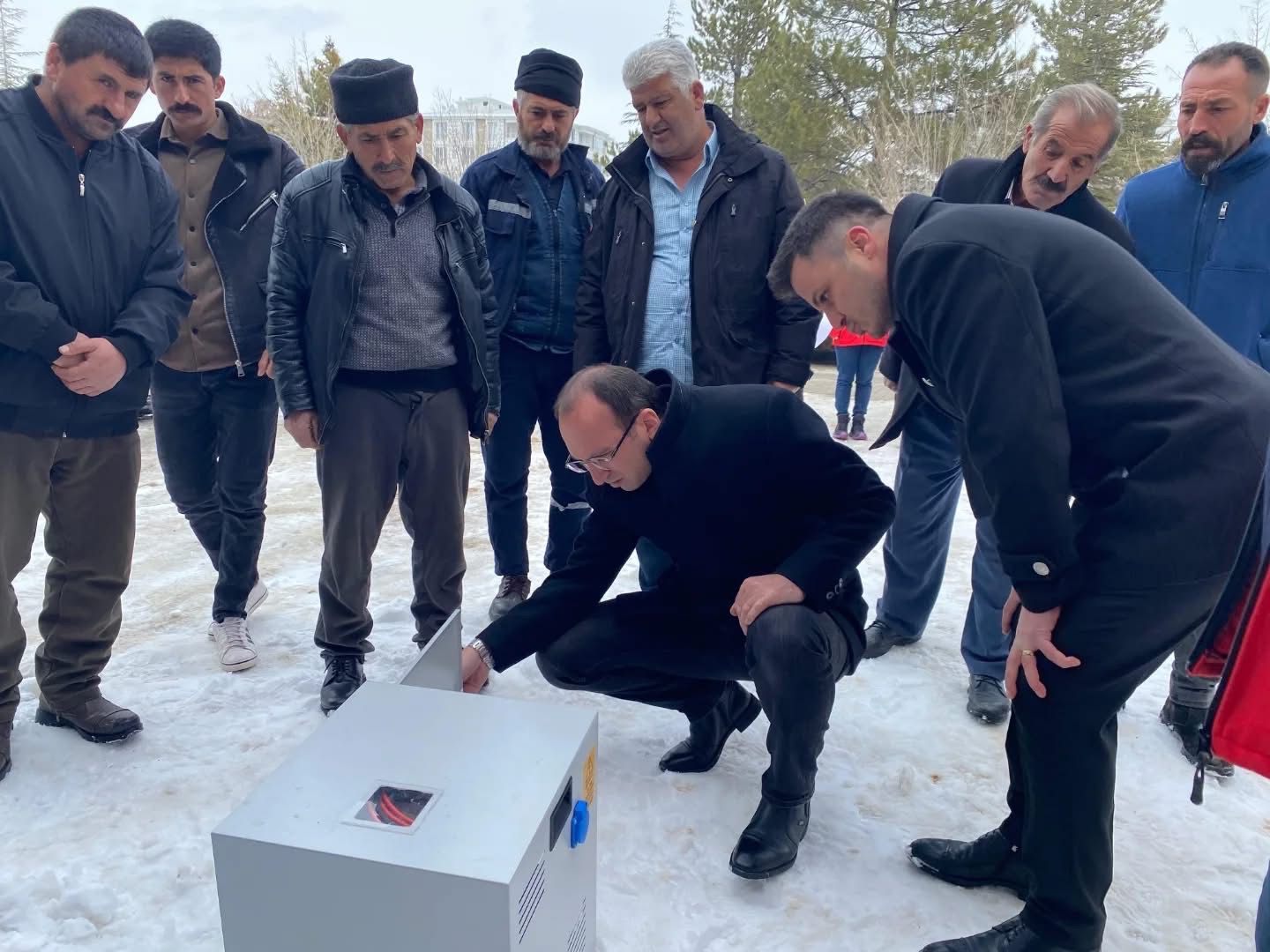 Afşin’de Üreticilere %100 Hibeli Taşınabilir Güneş Enerji Sistemi Dağıtıldı3