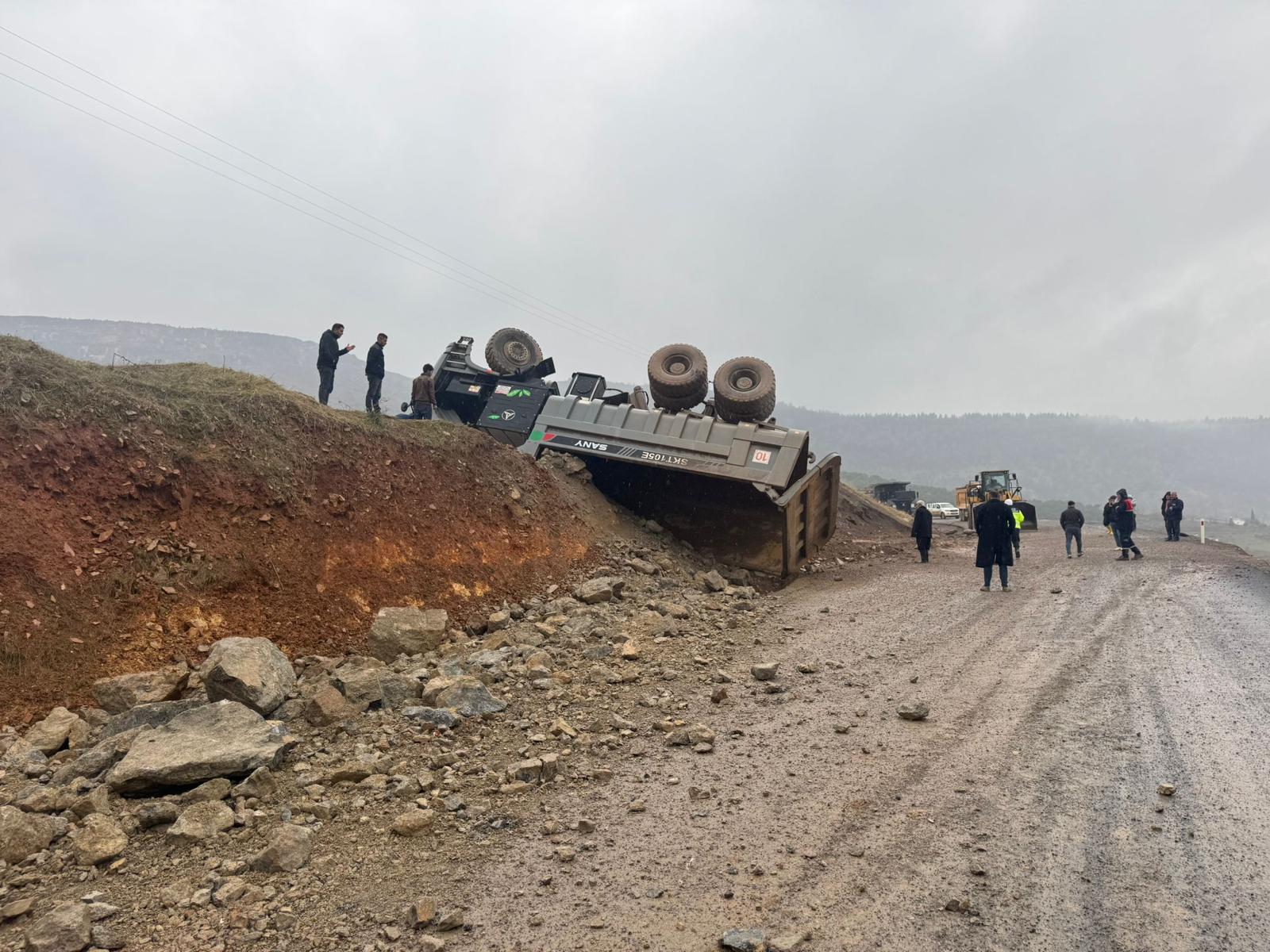 Afşinli Kamyon Şoförü Hayatını Kaybetti (2)