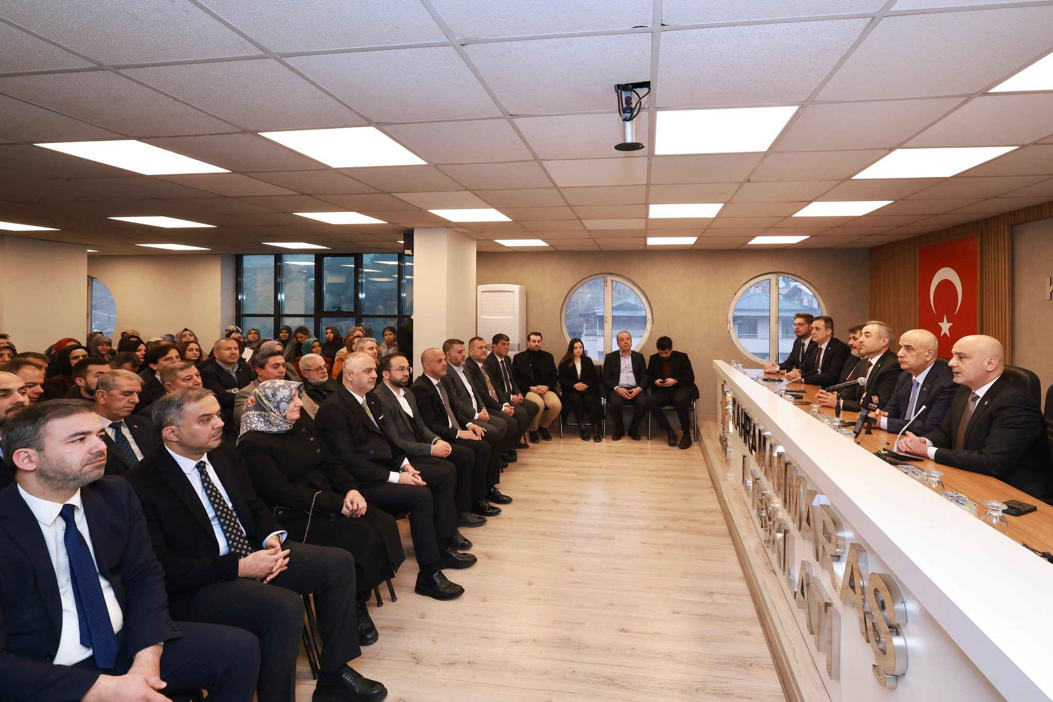 Ak Parti Kahramanmaraş İl Başkanlığında Toplantı Düzenlendi1