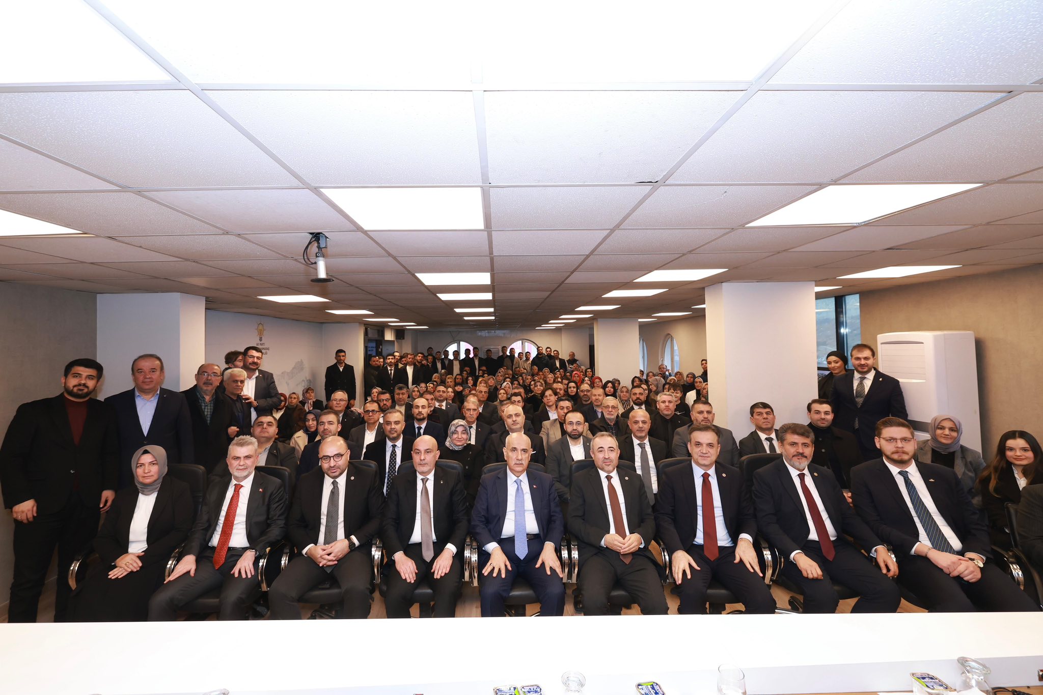 Ak Parti Kahramanmaraş İl Başkanlığında Toplantı Düzenlendi3