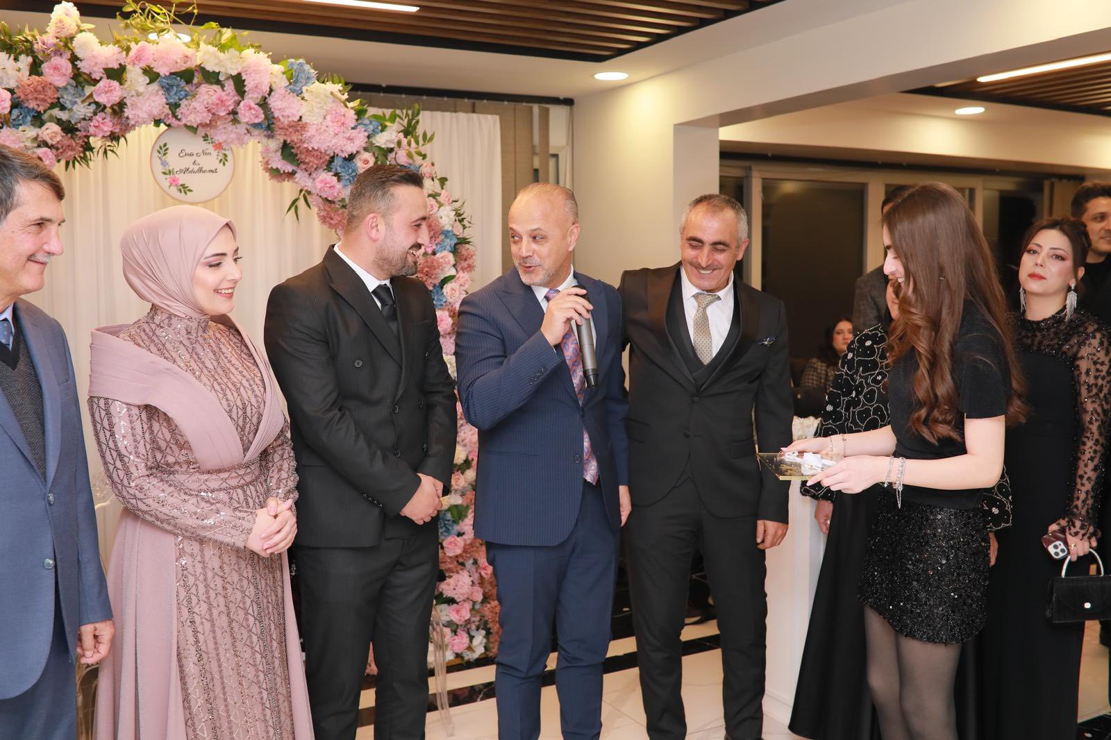 Başkan Kıraç, Belediye Personelinin Nişan Törenine Katıldı (1)