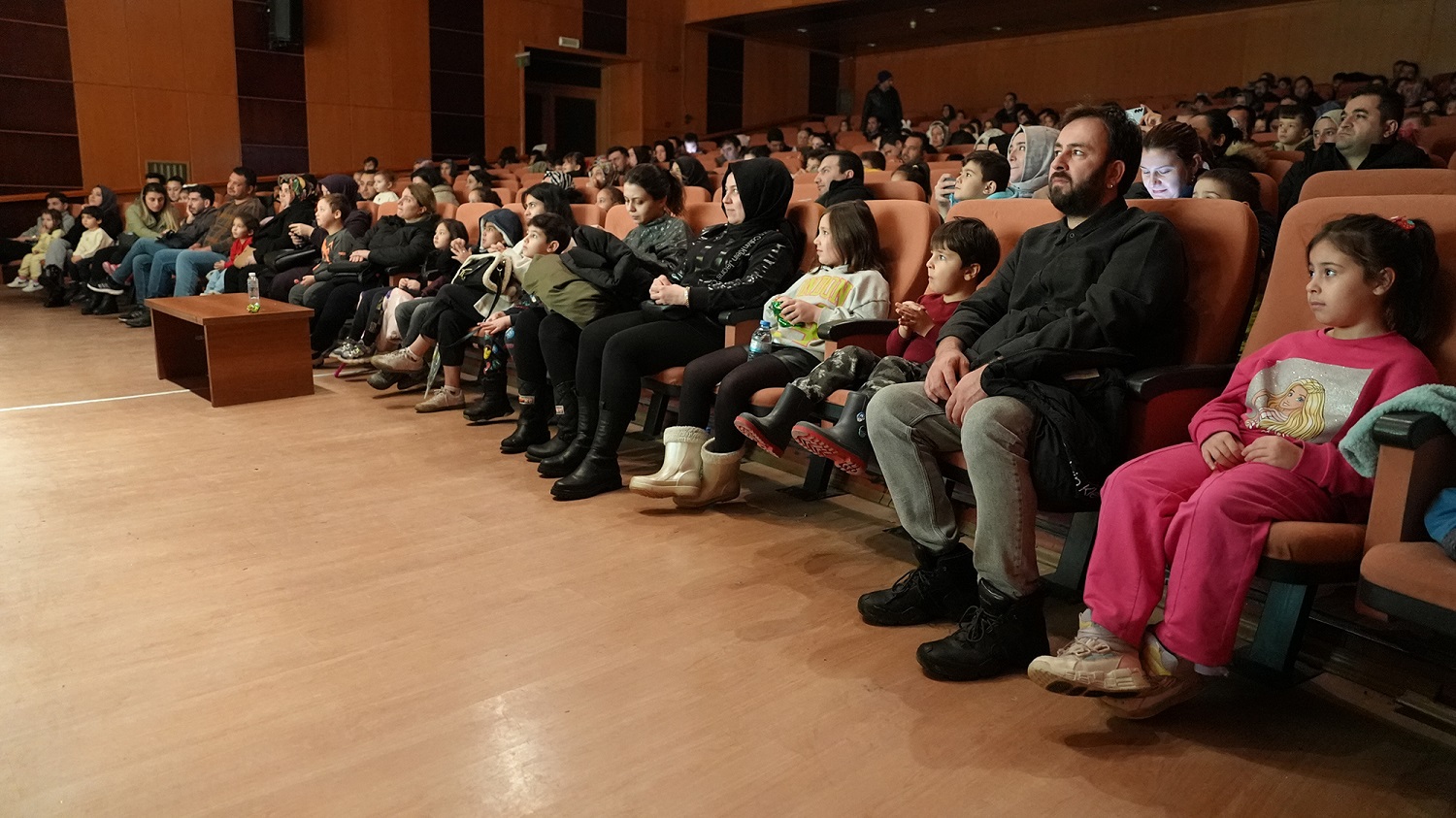 Büyükşehir, “Sevimli Dinozor Dobizor” Ile Minikleri Sanatla Buluşturdu (3)