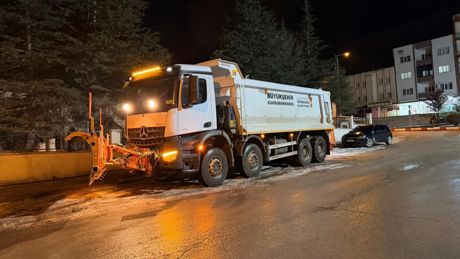 Büyükşehir’den Kuzey İlçelerde Kar Nöbeti (1)