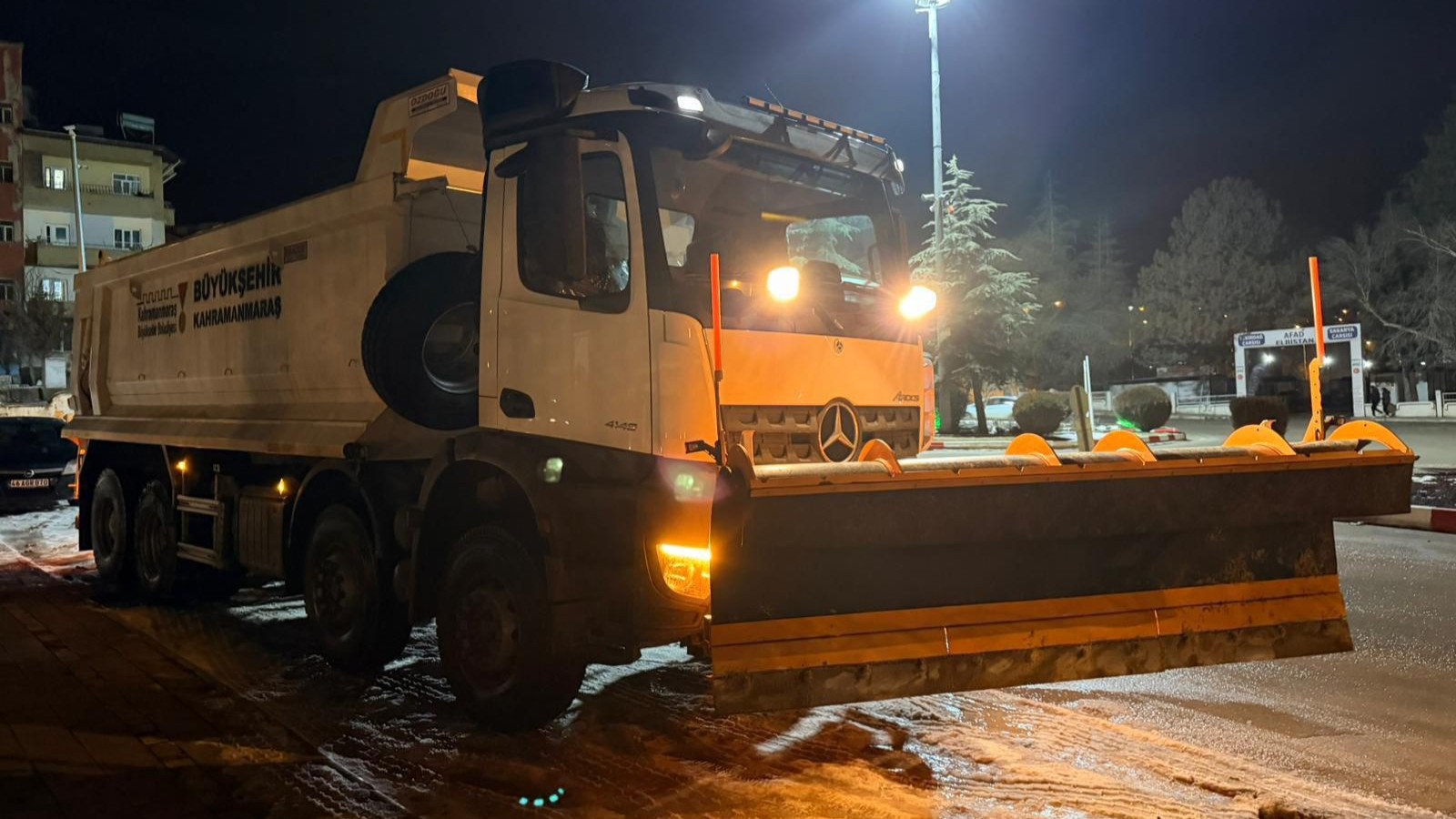 Büyükşehir’den Kuzey İlçelerde Kar Nöbeti (2)
