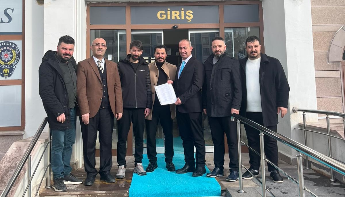 Emrah Gümüş Mazbatasını Aldı