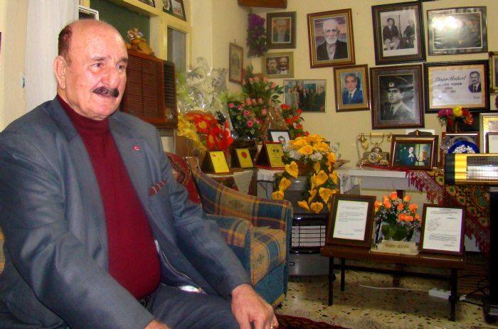 F118 F535 913 B 43 F0 A045 D E3 E F2 A F6 C53