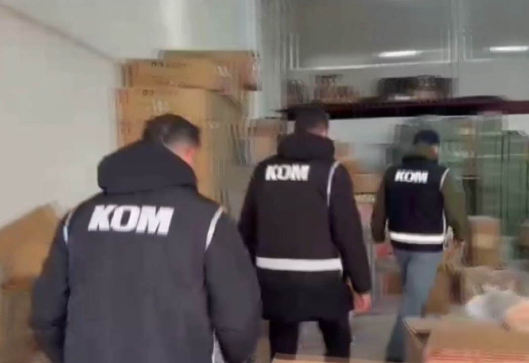 Kaçakçılara Darbe 1.422 Telefon Yakalandı (1)