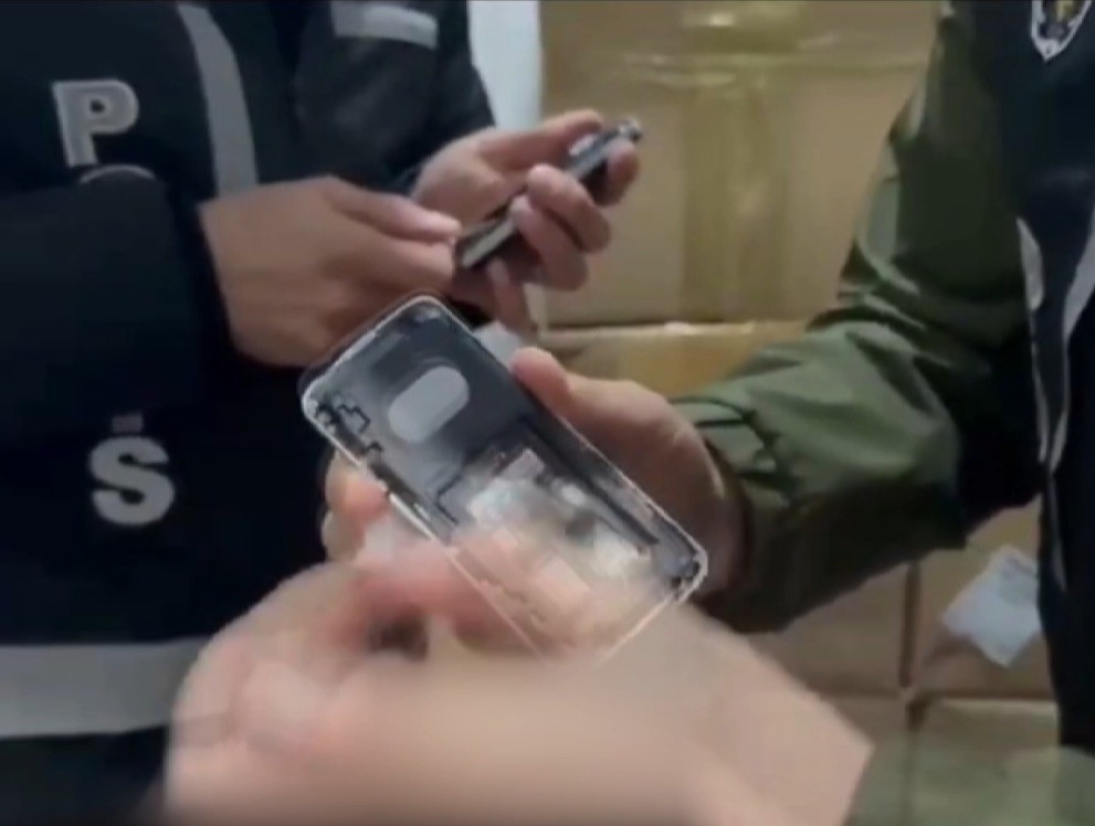 Kaçakçılara Darbe 1.422 Telefon Yakalandı (2)