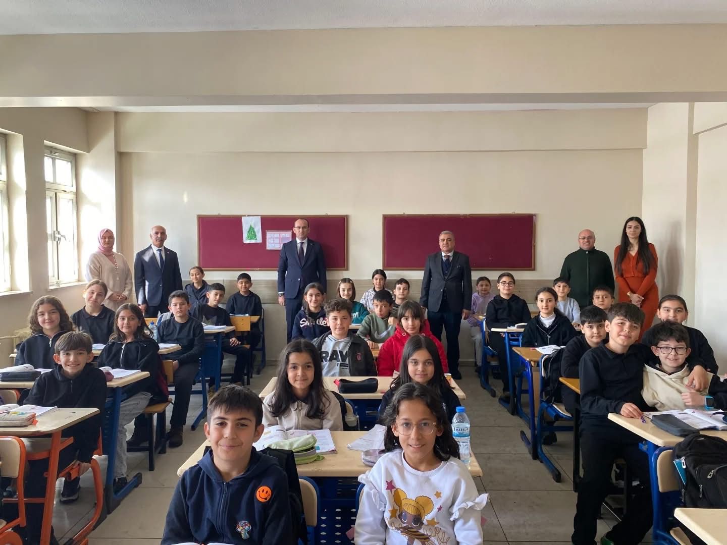 Kaymakam Sarıdoğan’dan Aşık Mahzuni Şerif Ortaokulu’na Ziyaret4