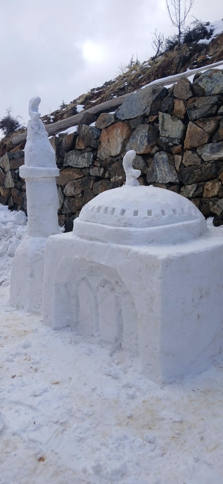 Köyüne Kardan Cami Yaptı (2)