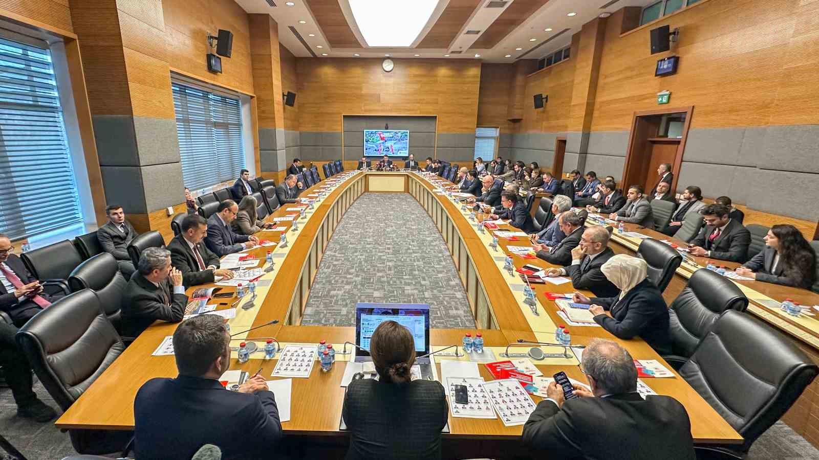 Kurum, Deprem Konutları Ödemelerinde Faiz İddialarını Yalanladıi