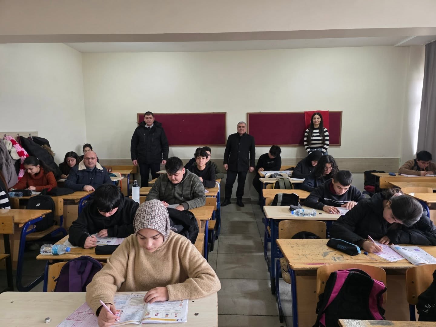 Millî Eğitim Müdürü Özdemir’den Aşık Mahzuni Şerif Ortaokulu’na Ziyaret1