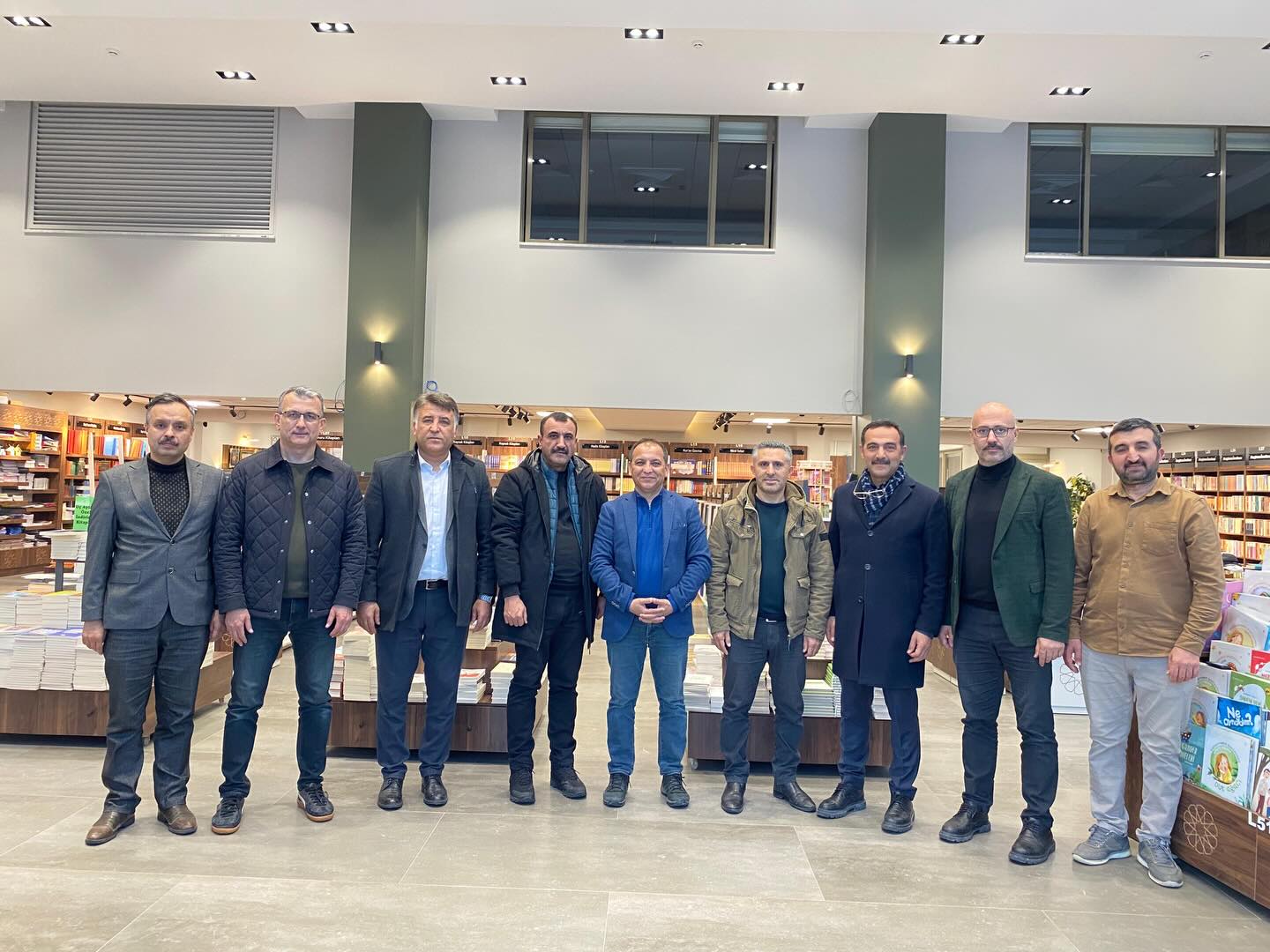 Soğuk Hava Tatili Okuma Şenliğine Dönüştü