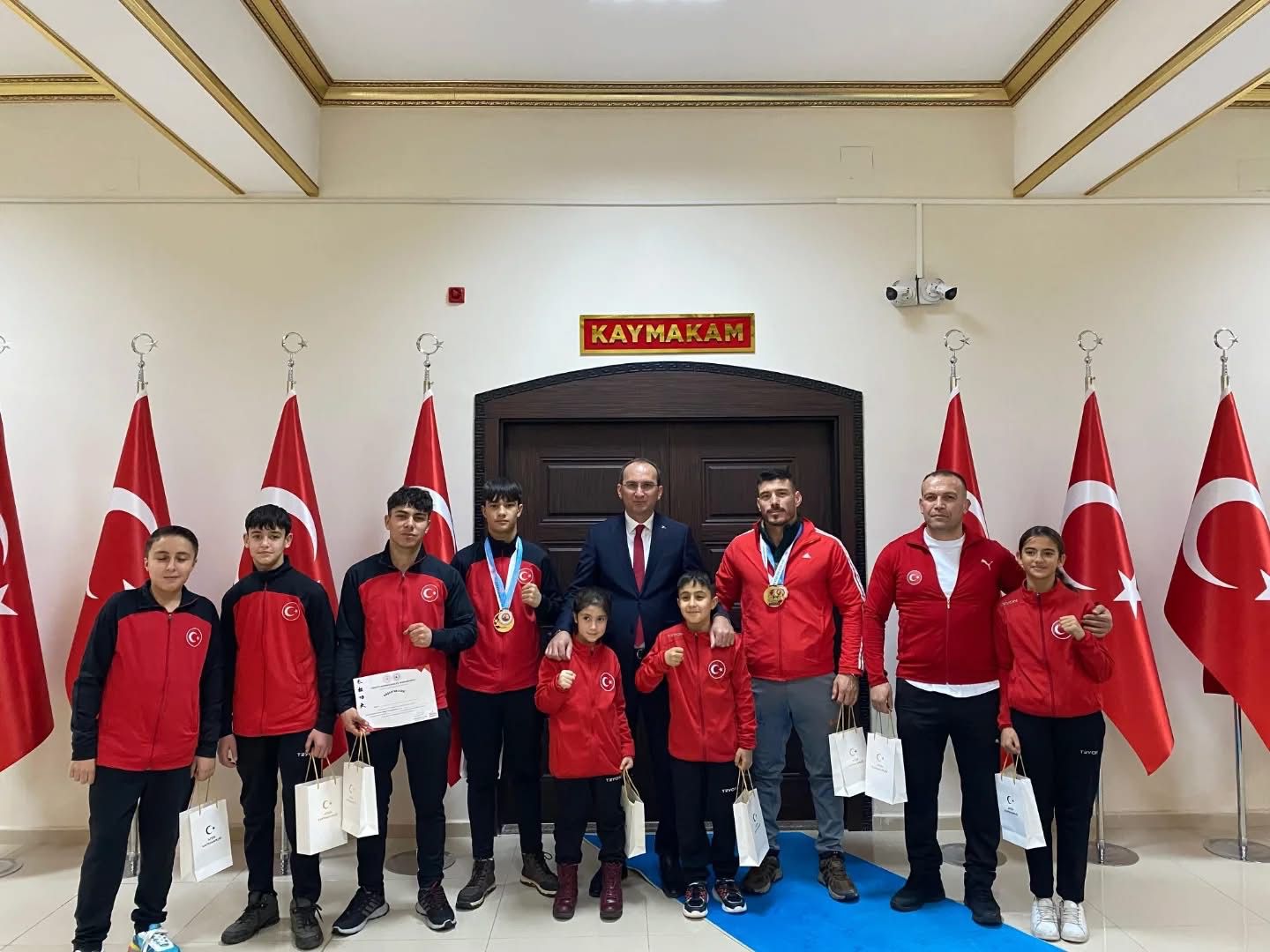 Türkiye Şampiyonu Kaya’dan Kaymakam Sarıdoğan’a Ziyaret