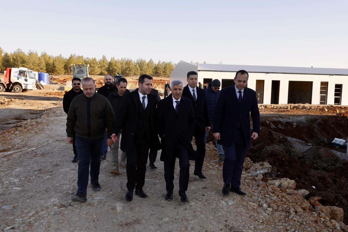 Vali Ünlüer İnşaat Alanında İncelemelerde Bulundu1