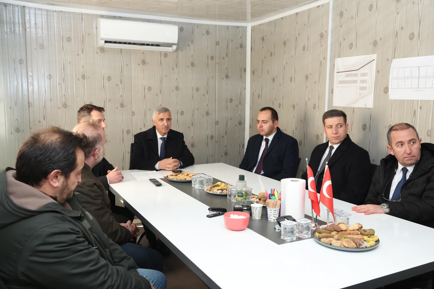 Vali Ünlüer İnşaat Alanında İncelemelerde Bulundu2