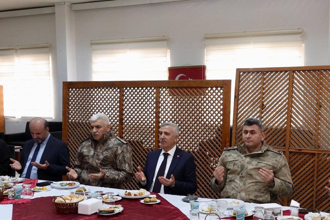 Vali Ünlüer’den Özel Harekât Şube Müdürlüğüne Ziyaret3