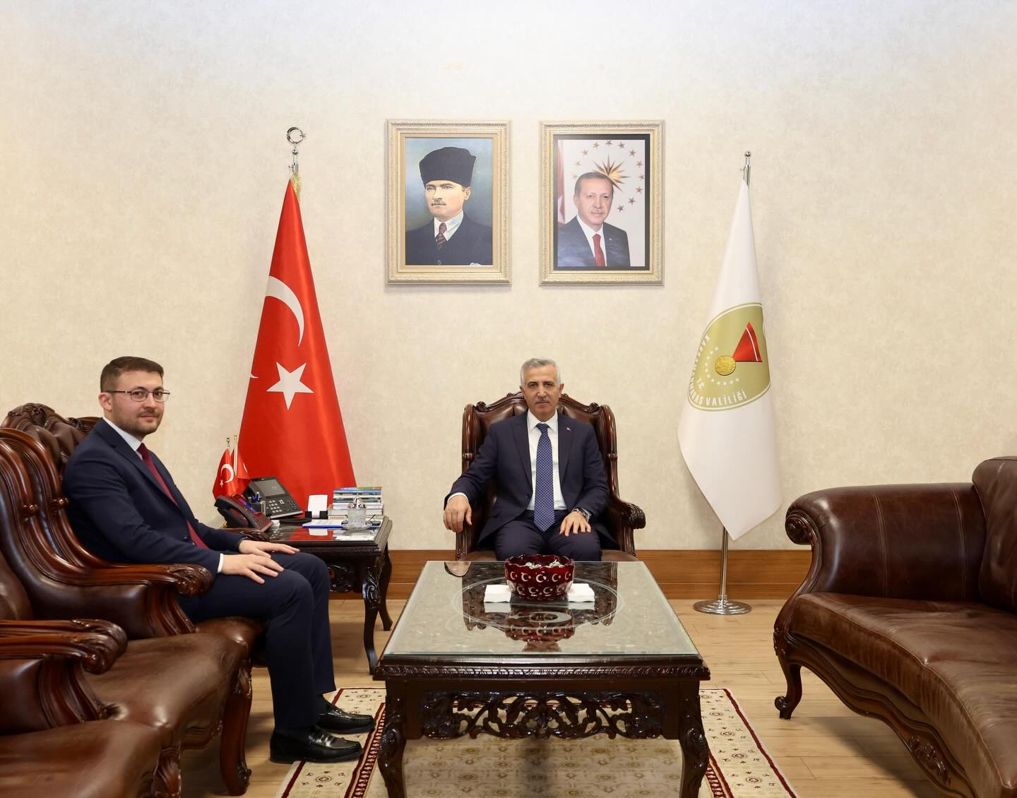 Vali Ünlüer’e Makam Ziyaretleri Sürüyor3