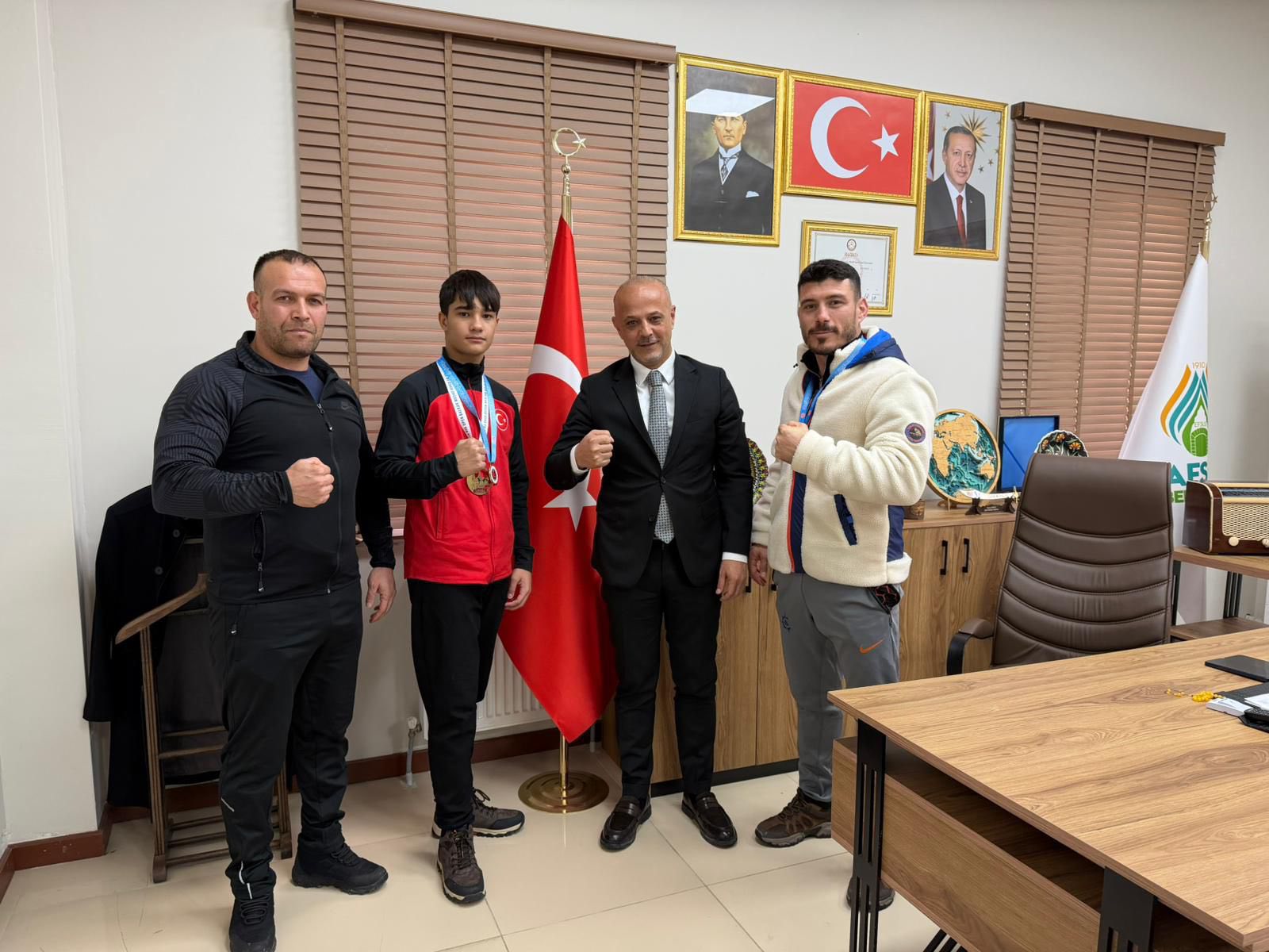 Wushu Şampiyonlarından Başkan Kıraç’a Ziyaret1