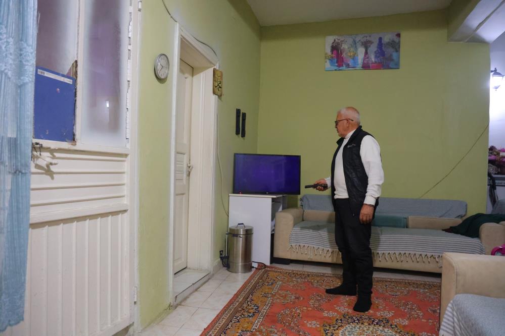 Yarım Asırlık Birlikteliği Deprem Bitirdi, Eşini Ve Torununu Unutamadı 3