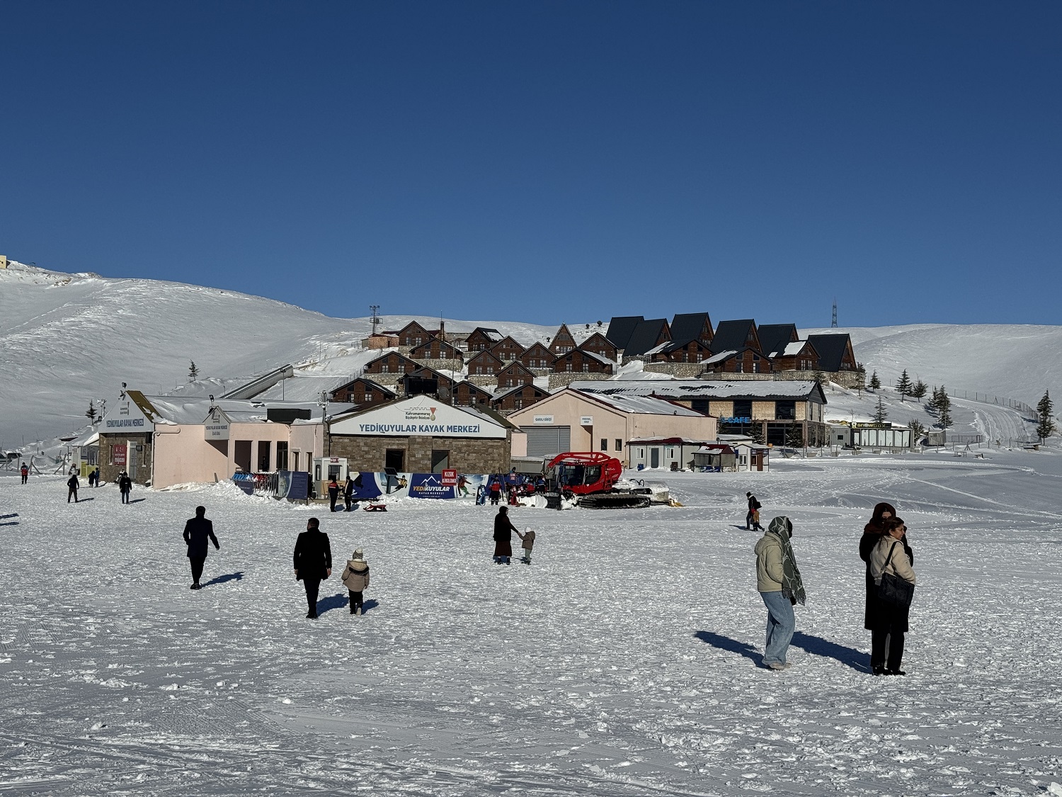 Yedikuyular Kayak Merkezi Misafirlerini Ağırlamaya Başladı (3)