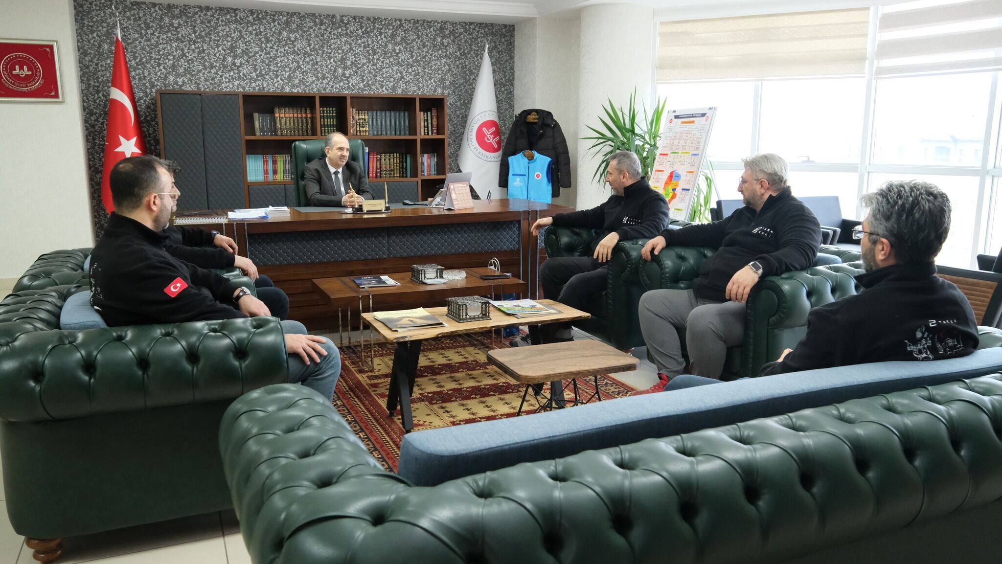 “2 Teker 5 Vakit” Grubu’ndan İl Müftüsü Güller’e Ziyaret1